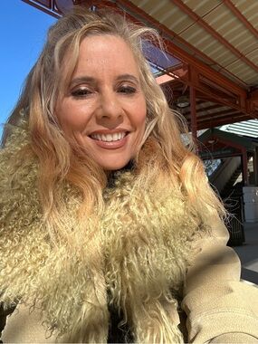 Meet your Posher, Dawn